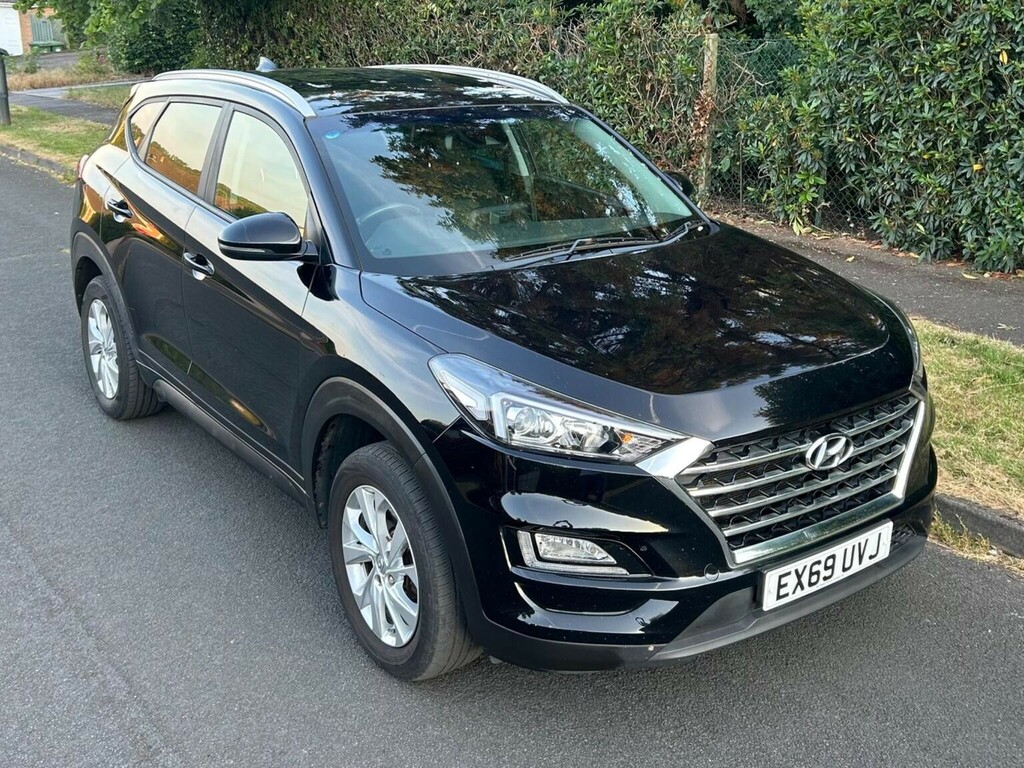 Hyundai Tucson Suv 1.6 Gdi Se Nav Euro 6 Ss 201969 Black