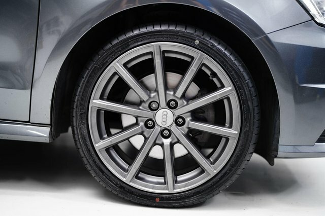 Audi A1 1.4 Tfsi Sport S Tronic Black #9