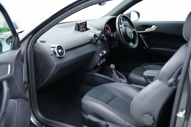 Audi A1 1.4 Tfsi Sport S Tronic Black #31
