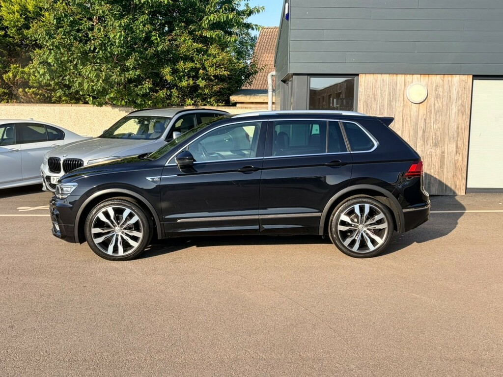 Volkswagen Tiguan 2.0 Tdi Bluemotion Tech R-line Black #3