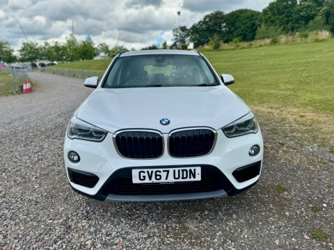 BMW X1 Sdrive18i Se White #5