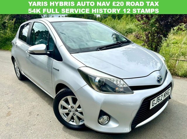 Toyota Yaris 1.5 Vvt-h T4 Hatchback Hybrid Cvt Euro Silver