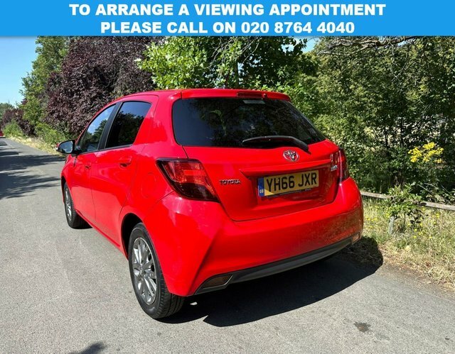 Toyota Yaris 1.33 Dual Vvt-i Icon Hatchback E YH66JXR Red #2