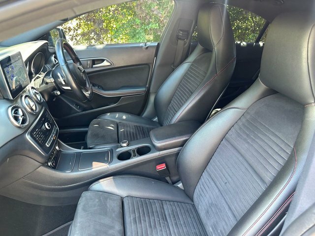 Mercedes-Benz CLA Class 1.6 Cla200 Amg Line Night Edition Coupe LS68WNE Black #2