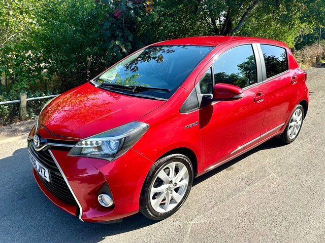 Toyota Yaris 1.5 Vvt-h Excel Hatchback Hybrid E-cvt Red #5
