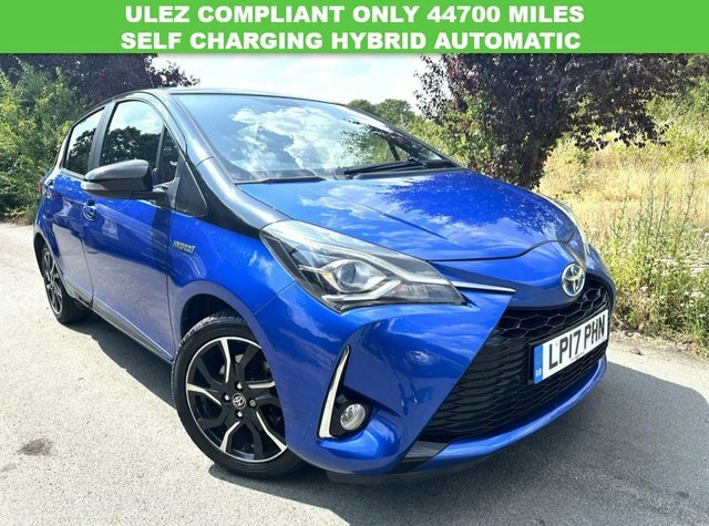 Toyota Yaris 1.5 Vvt-h Blue Bi-tone Hatchback Hybrid Blue