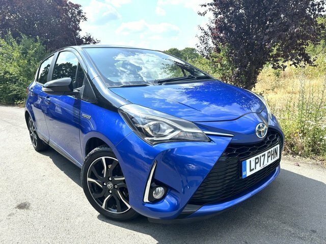 Toyota Yaris Icon Red #23