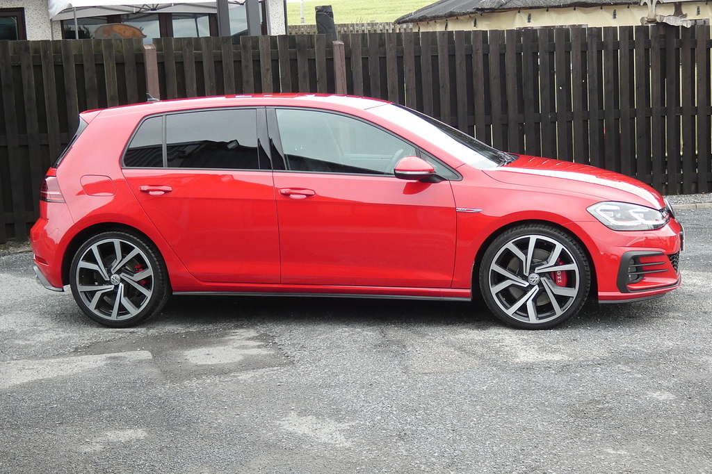 Volkswagen Golf 2.0 Tsi Gpf Gti Performance Hatchback D SV69OBY Red #2