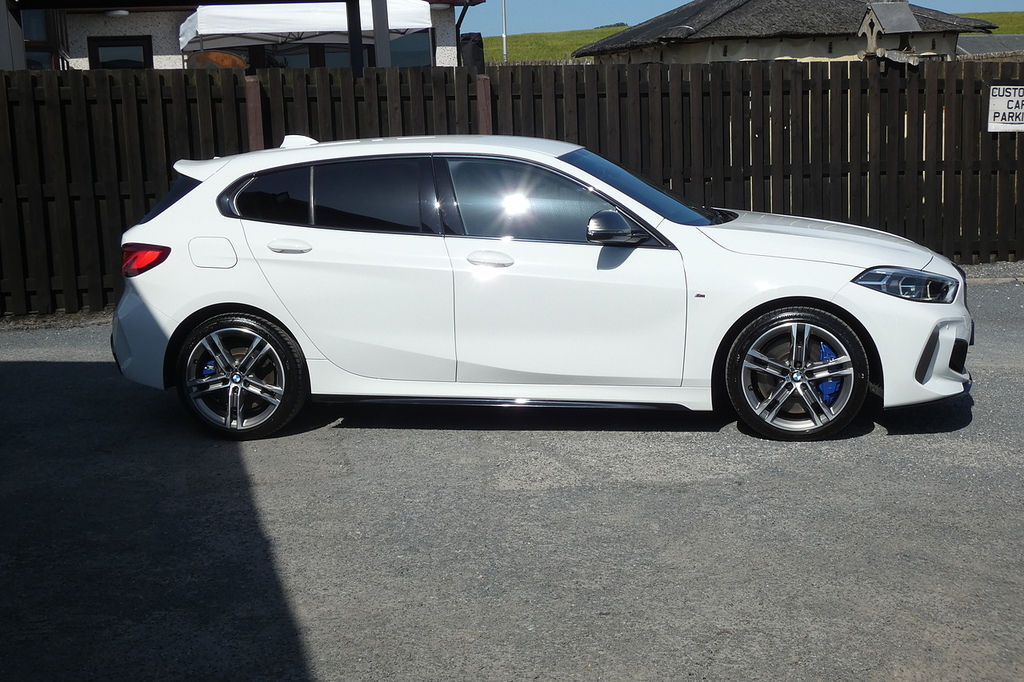 BMW 1 Series 2.0 M135i Hatchback Xdrive Euro 6 BT20PXO White #2