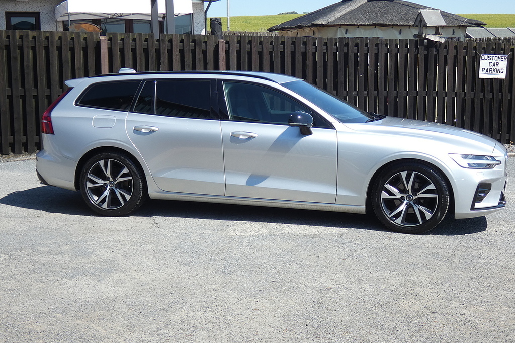 Volvo V60 2.0 T4 R-design Plus Estate Euro 6 Silver #2