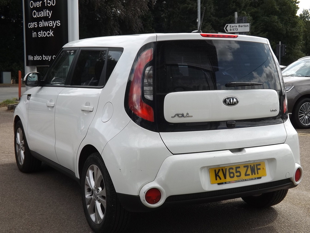 Kia Soul 1.6 Gdi Connect Euro 5 Red #21