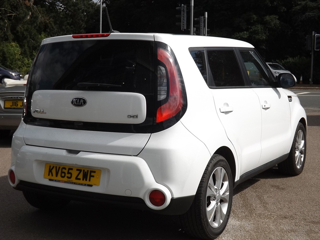 Kia Soul 1.6 Gdi Connect Euro 5 Red #19