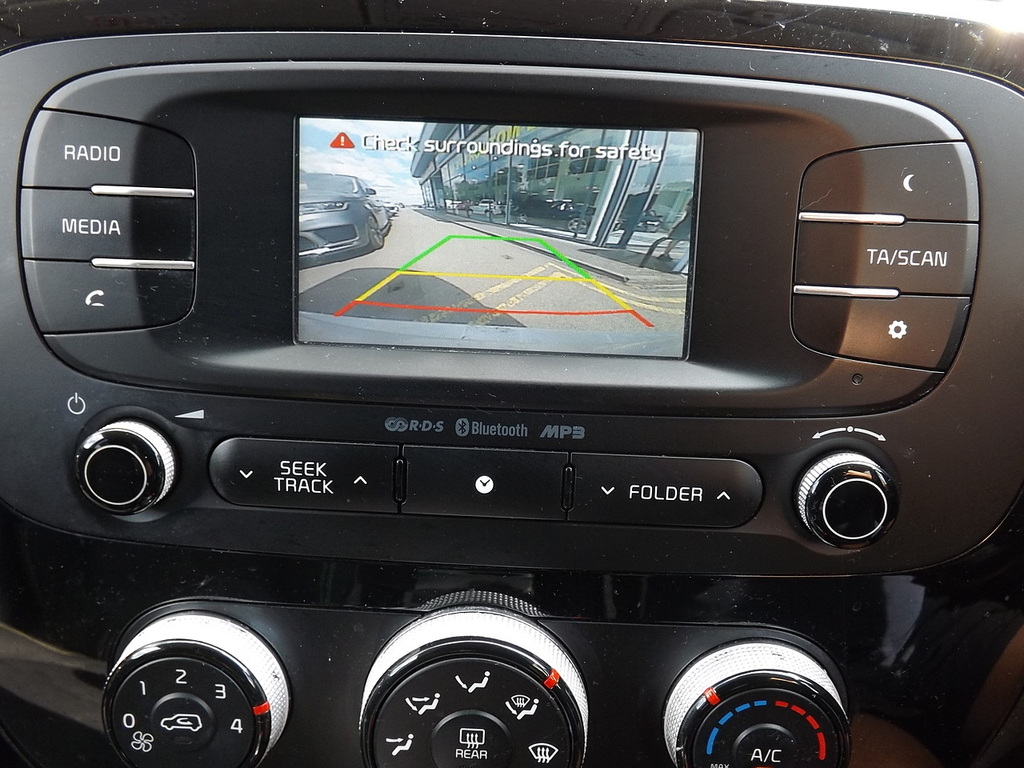 Kia Soul 1.6 Gdi Connect Euro 5 Red #11