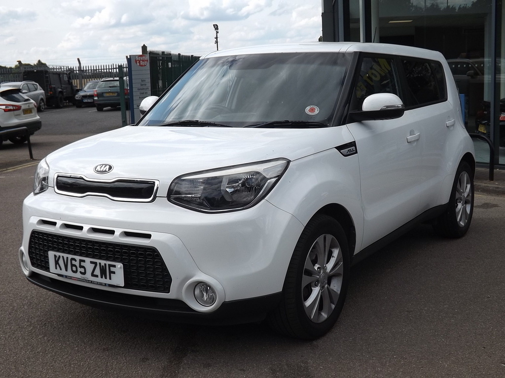 Kia Soul Crdi Connect White