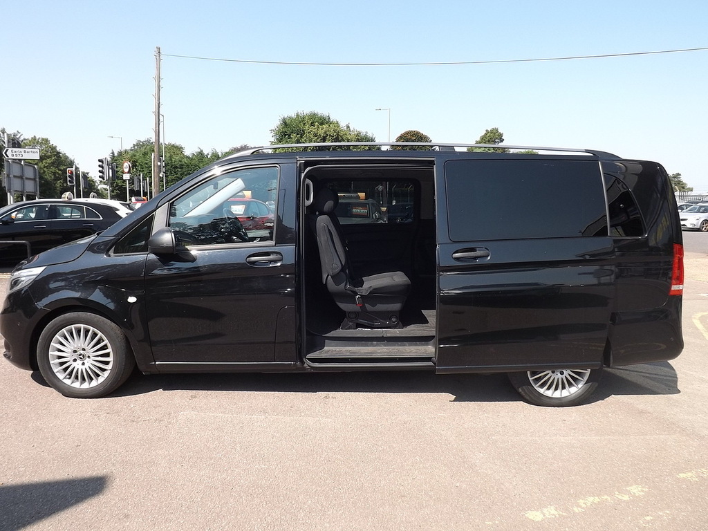 Mercedes-Benz Vito 119 Cdi Bluetec Select Black #6