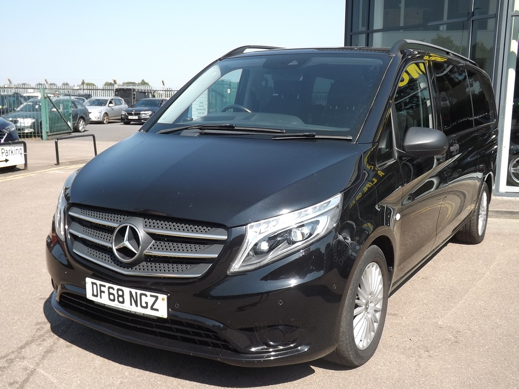 Mercedes-Benz Vito 119 Cdi Bluetec Select Black