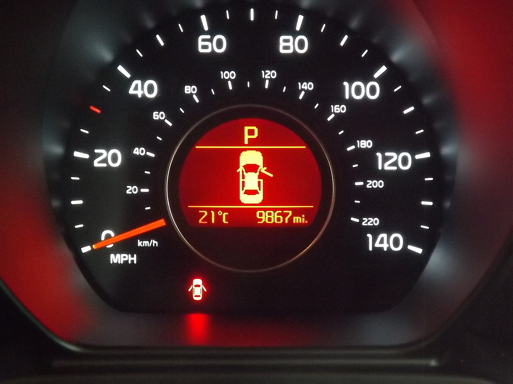 Kia Soul Crdi Connect Plus Silver #4