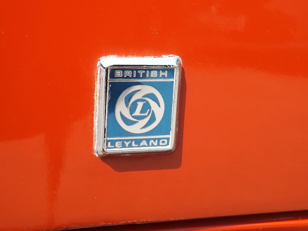 Triumph GT6 Coupe DUF251L Red #5