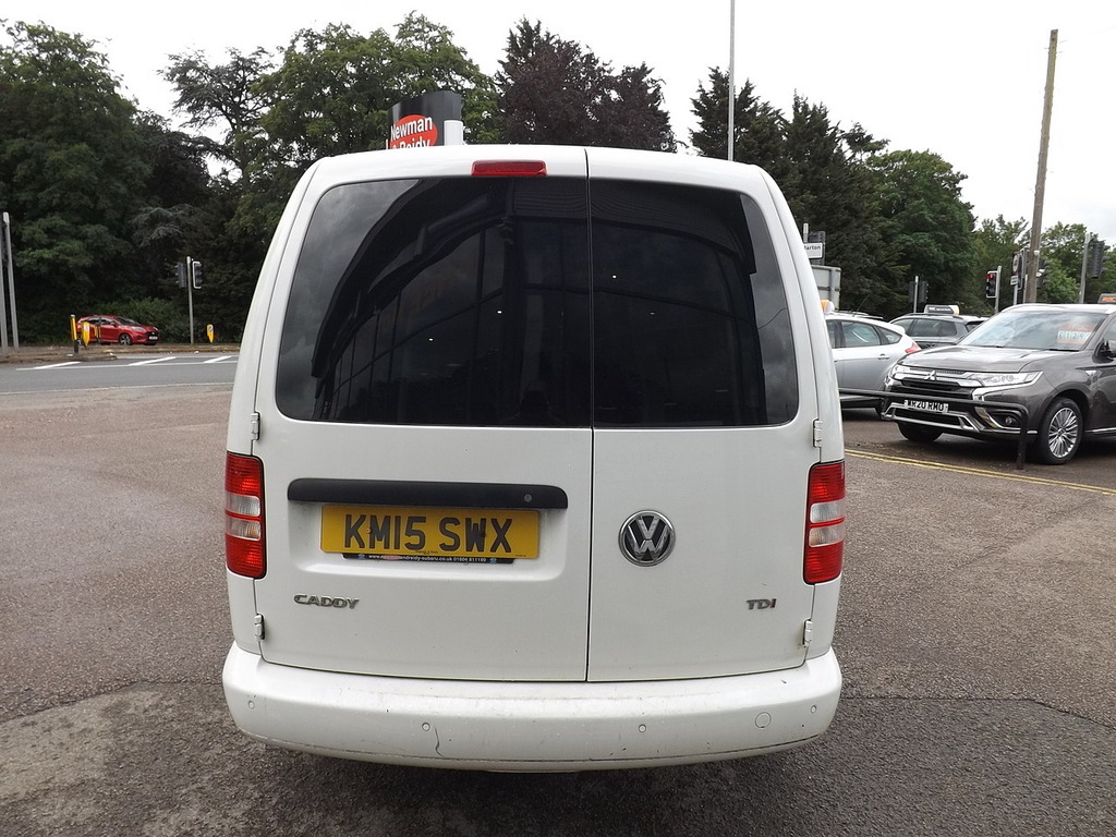 Volkswagen Caddy Maxi Tdi C20 Maxi Highline White
