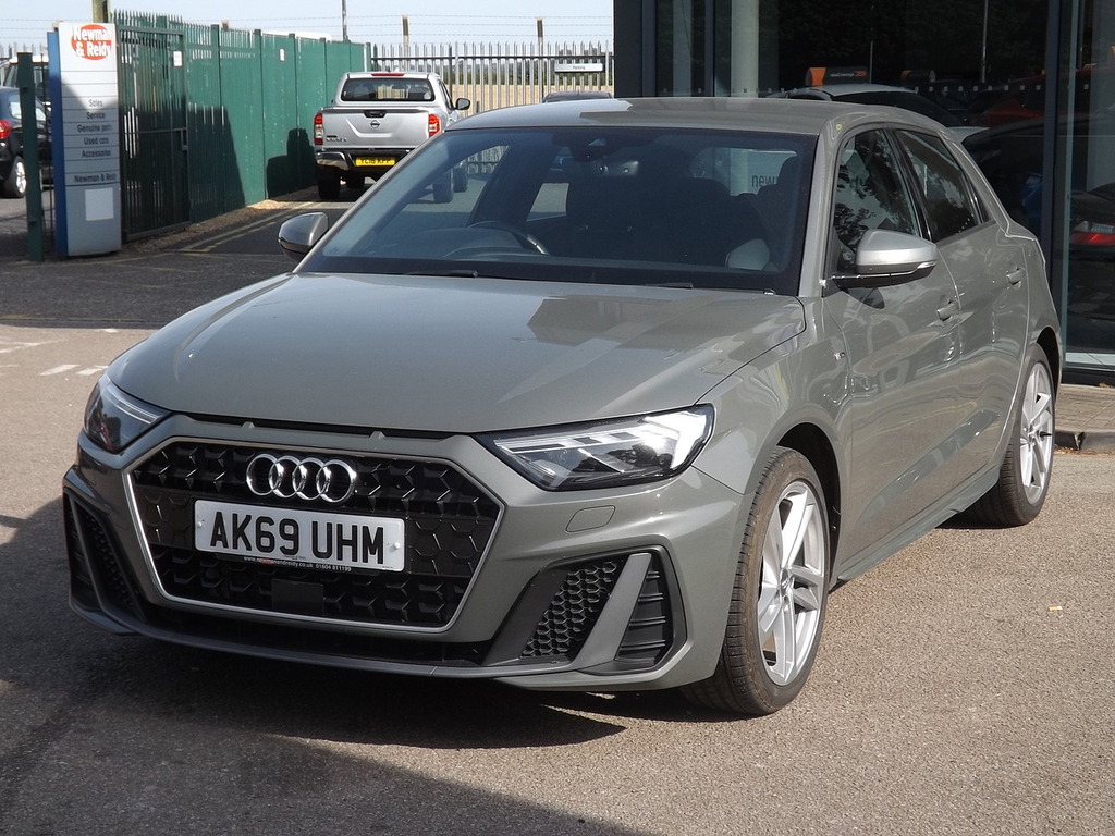 Audi A1 Tfsi S Line Grey