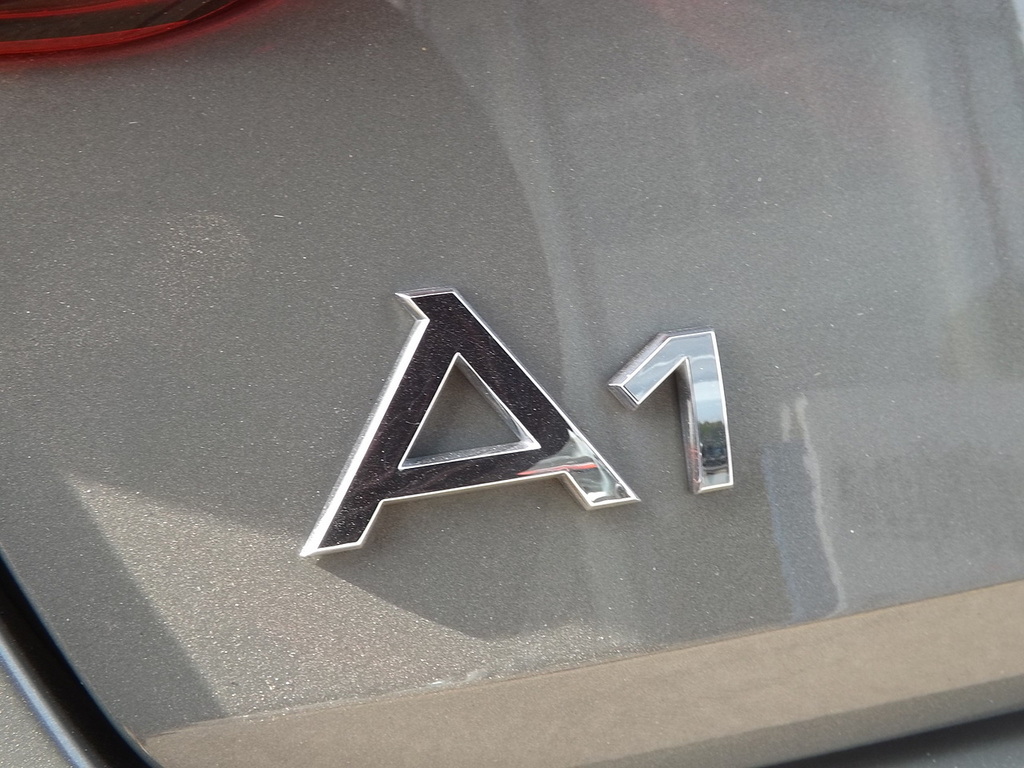 Audi A1 Tfsi S Line Grey #6