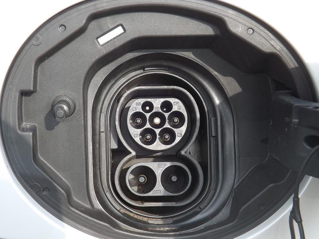 Mini Electric 135Kw Cooper S Level 2 33Kwh Green #36