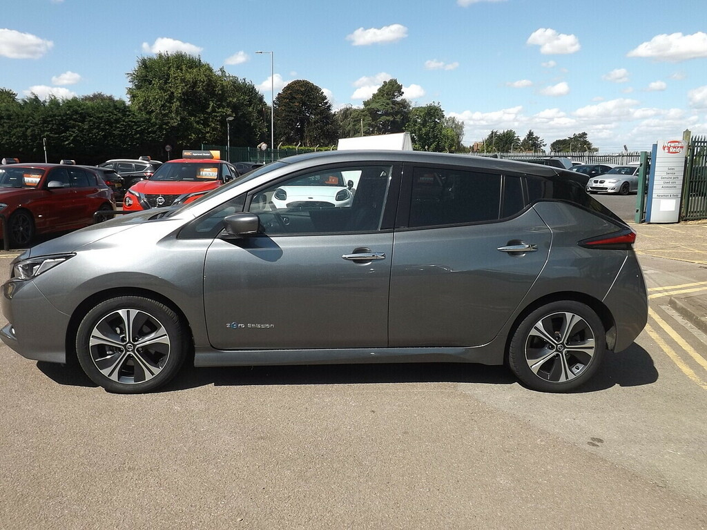 Nissan Leaf Tekna Grey #5
