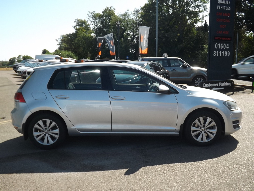 Volkswagen Golf Tsi Bluemotion Tech Se Silver #4