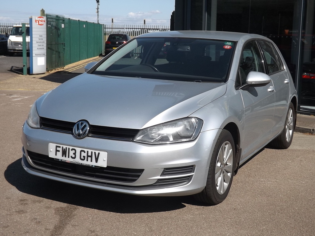 Volkswagen Golf Tsi Bluemotion Tech Se Silver