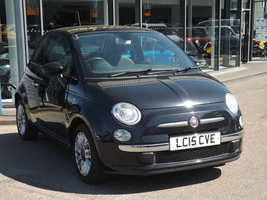Fiat 500 Lounge Black #3