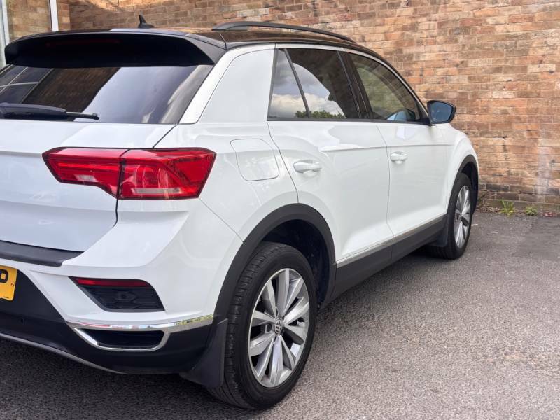 Volkswagen T-Roc 1.6 Tdi Design - 2018 68 DE68FWP White #3