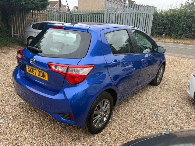 Toyota Yaris 1.5 Vvt-i Icon Hatchback Euro 6 Blue #3