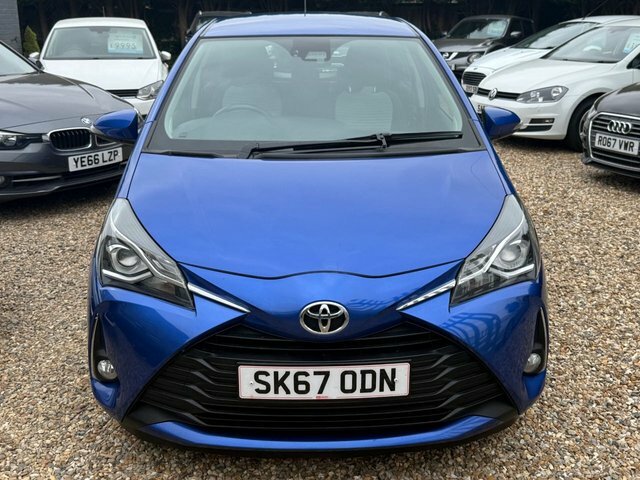 Toyota Yaris 1.5 Vvt-i Icon Hatchback Euro 6 Blue #2