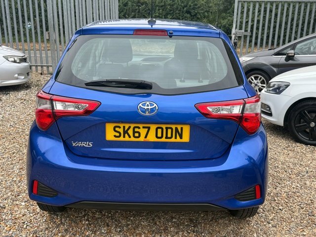 Toyota Yaris 1.5 Vvt-i Icon Hatchback Euro 6 Blue #4