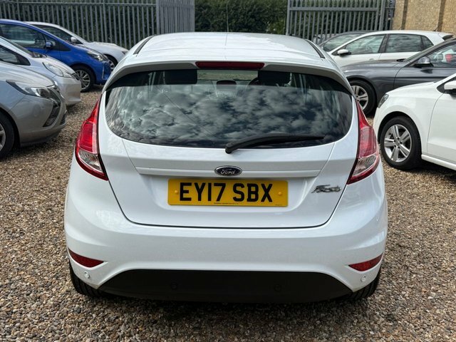 Ford Fiesta 1.25 Zetec Hatchback Euro 6 82 White #2