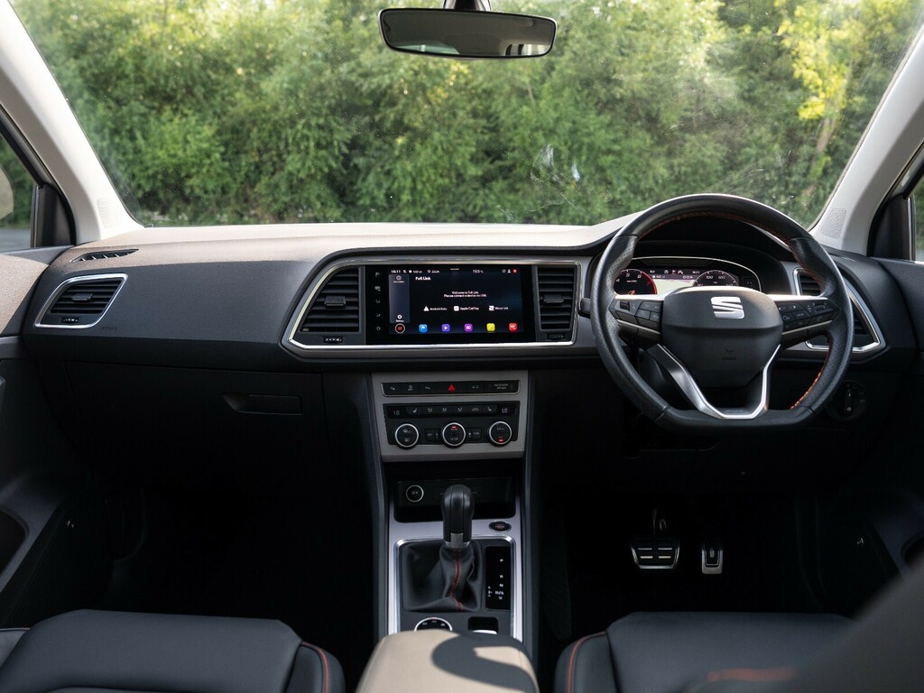 Seat Ateca 1.5 Tsi Evo Fr Black Edition Dsg White #3