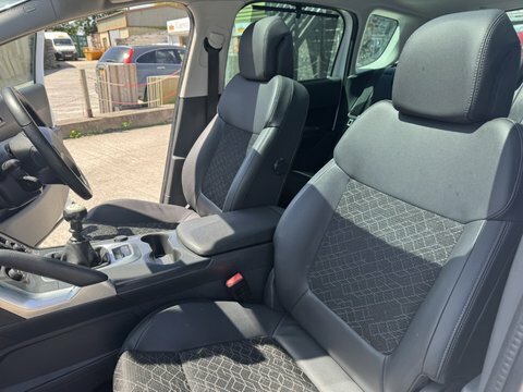 Peugeot 3008 Blue Hdi S White #5