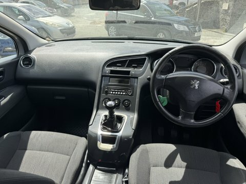 Peugeot 5008 2.0 Hdi Sport Euro 5 Black #1