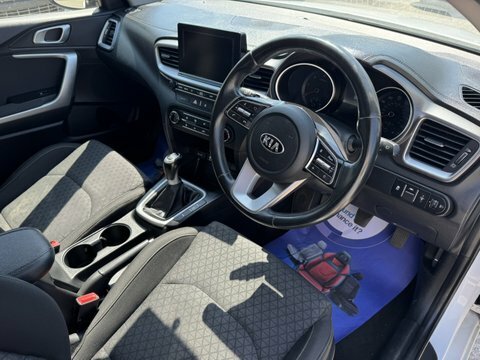 Kia Ceed Crdi 2 Nav White #4
