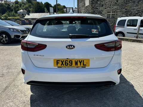 Kia Ceed Crdi 2 Nav White #2