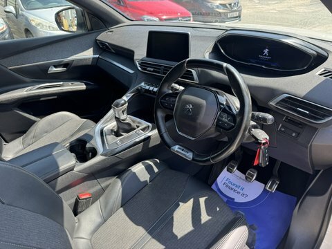 Peugeot 3008 Bluehdi S S White #2