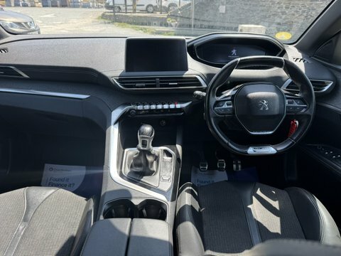 Peugeot 3008 Bluehdi S S White