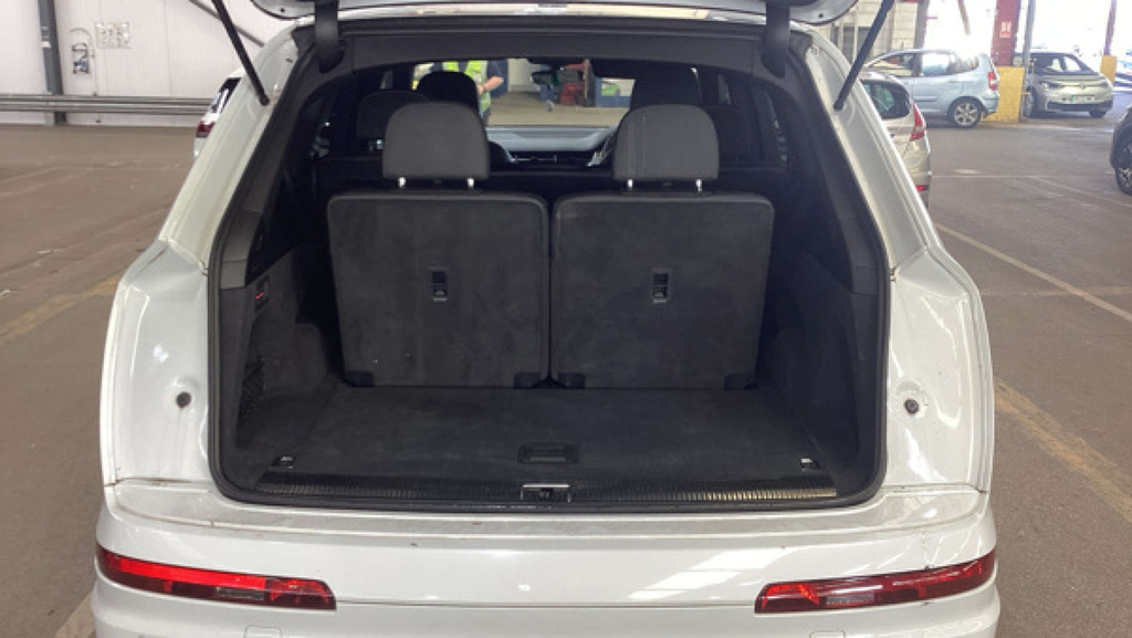 Audi Q7 Audi Estate 45 Tdi Quattro S Line Tiptr Blue #11