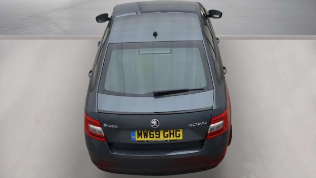 Skoda Octavia Estate 2017 1.5 Tsi 150Ps Act Se L Dsg Silver #8
