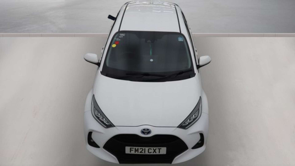 Toyota Yaris  Black #3
