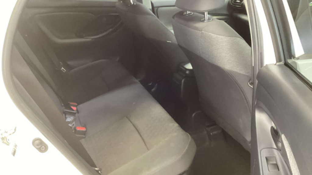 Toyota Yaris  Black #10