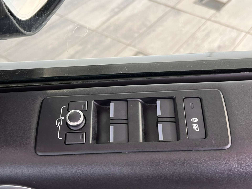Land Rover Discovery Silver #32