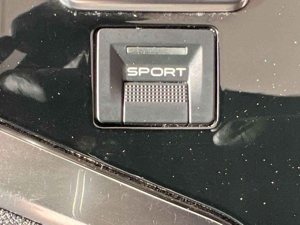 Peugeot 5008 Active Black #34