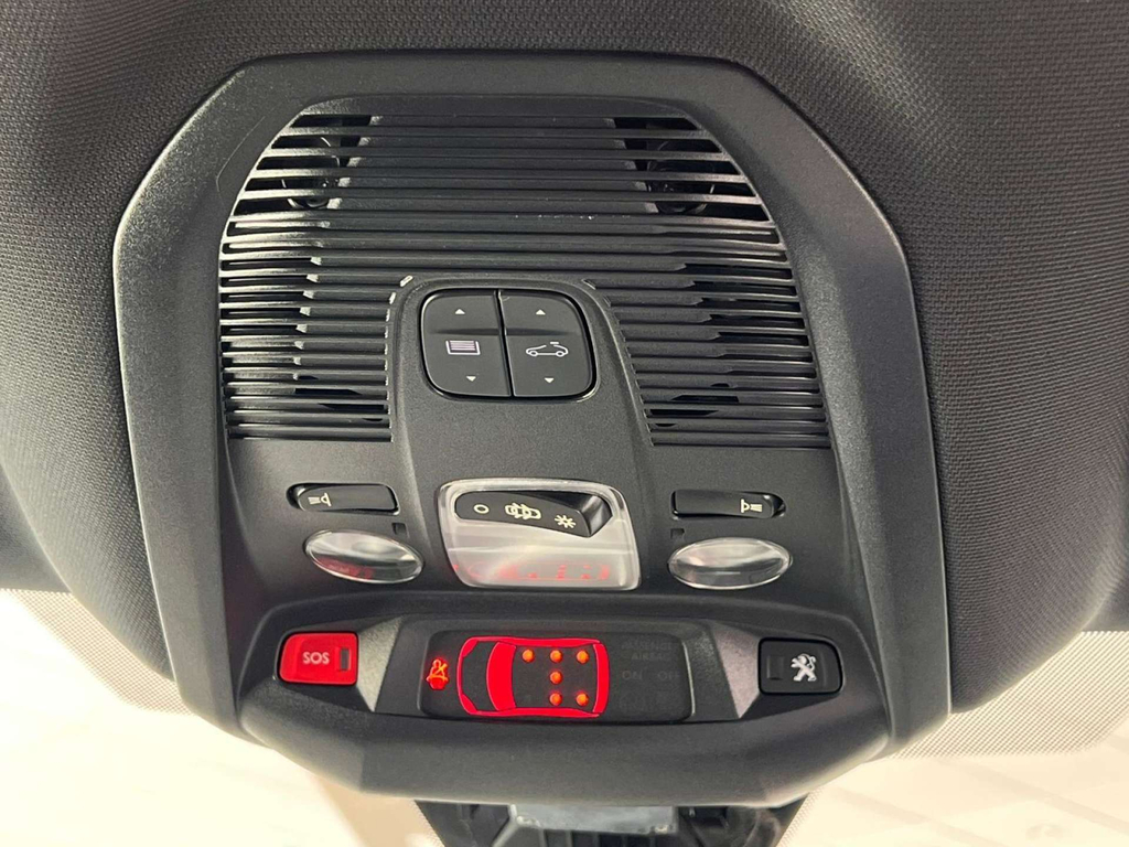 Peugeot 5008 Active Black #44
