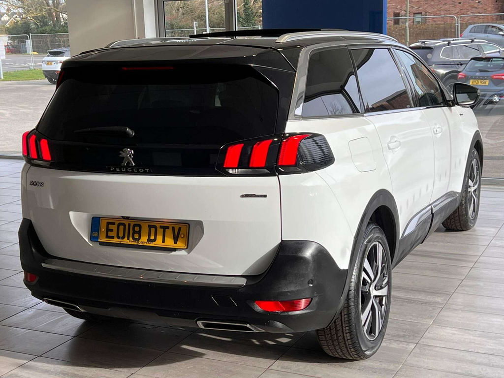 Peugeot 5008 Active Black #16